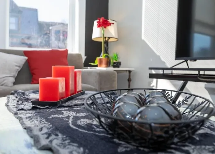 Apartment Historic & Sophisticated Walk To Casino Stadiums *