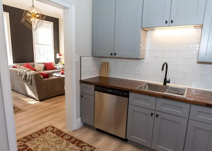 Apartment Historic & Sophisticated Walk To Casino Stadiums Pittsburgh