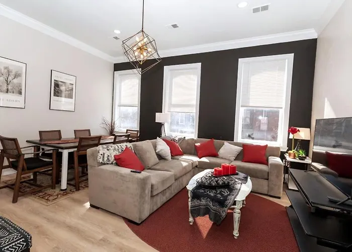 Apartment Historic & Sophisticated Walk To Casino Stadiums *