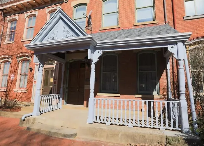 Historic & Sophisticated Walk To Casino Stadiums